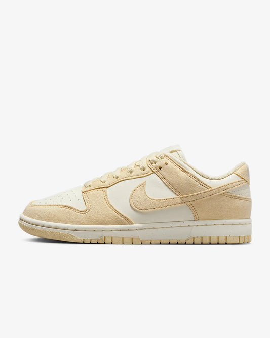 Nike Dunk Low Retro